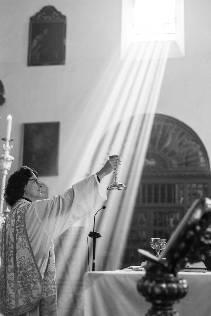 Boda religiosa de Cristina y Carlos en la Iglesia de San Juan de la Palma, Sevilla